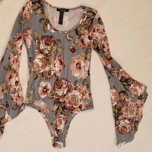 Steetwear Society Ladies shirt Size S